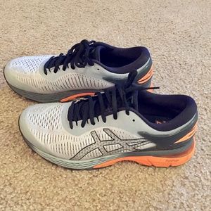 Asic's Men's Gel-Kayano 25 Size 8.5
